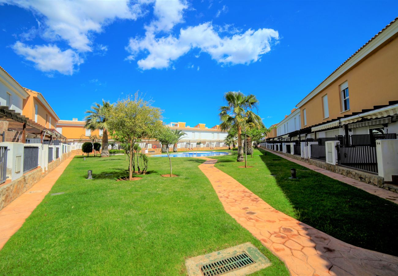 Casa adosada en Alcoceber / Alcossebre - Adosado familiar Palm Beach 82 ALCOCEBER