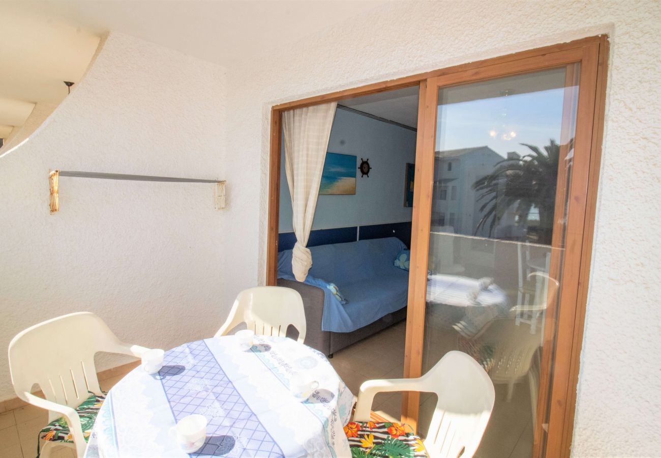 Apartamento en Alcoceber / Alcossebre - Apartamento frente al mar con terraza PLAYA ROMANA