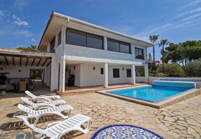 Villa en Alcoceber / Alcossebre - Villa con piscina privada y barbacoa 8 PAX