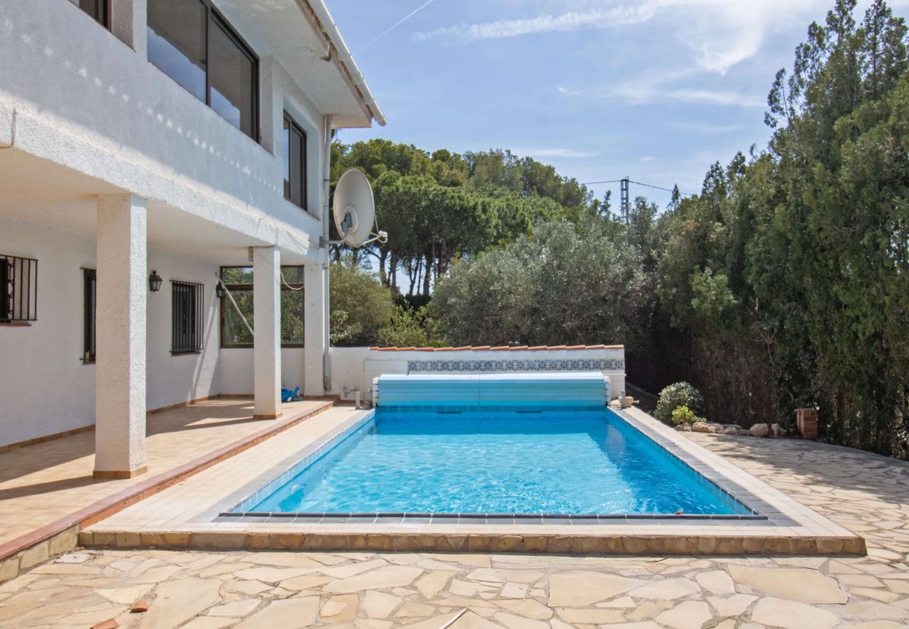 Villa en Alcoceber / Alcossebre - Villa con piscina privada y barbacoa 8 PAX