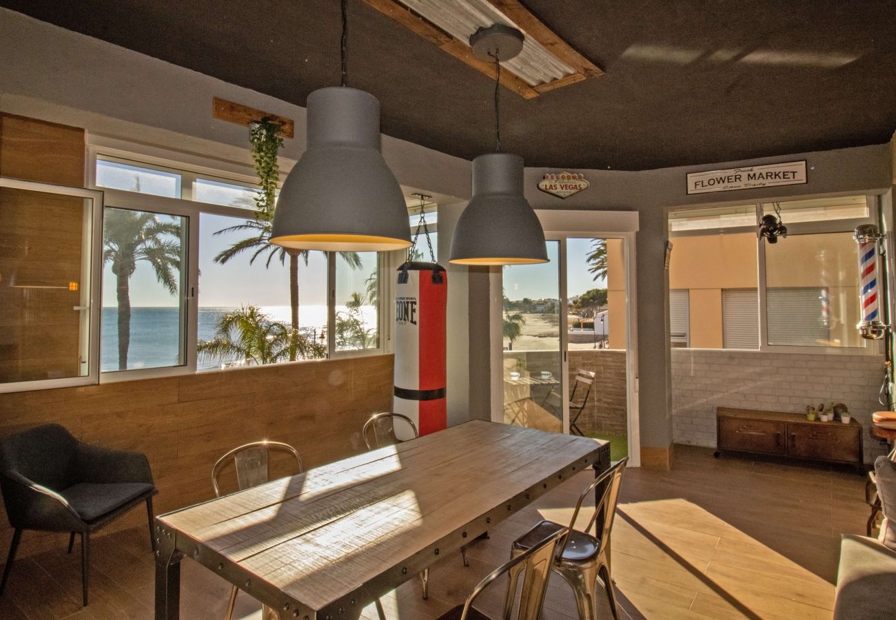 Apartamento en Alcoceber / Alcossebre - Luxury BEACH HOUSE - Primera línea Playa Cargador