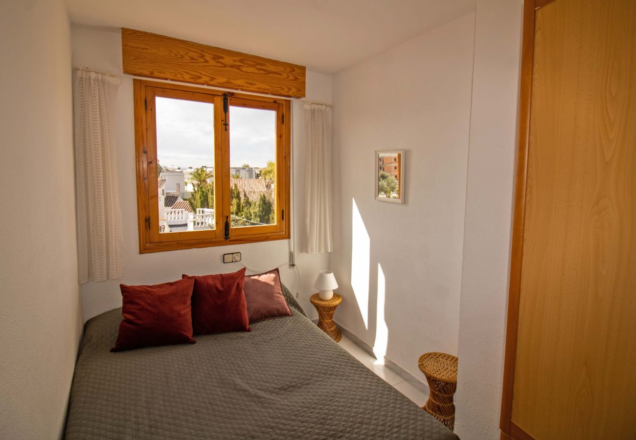 Apartamento en Alcoceber / Alcossebre - Apartamento con vistas al mar y WIFI LAS FUENTES