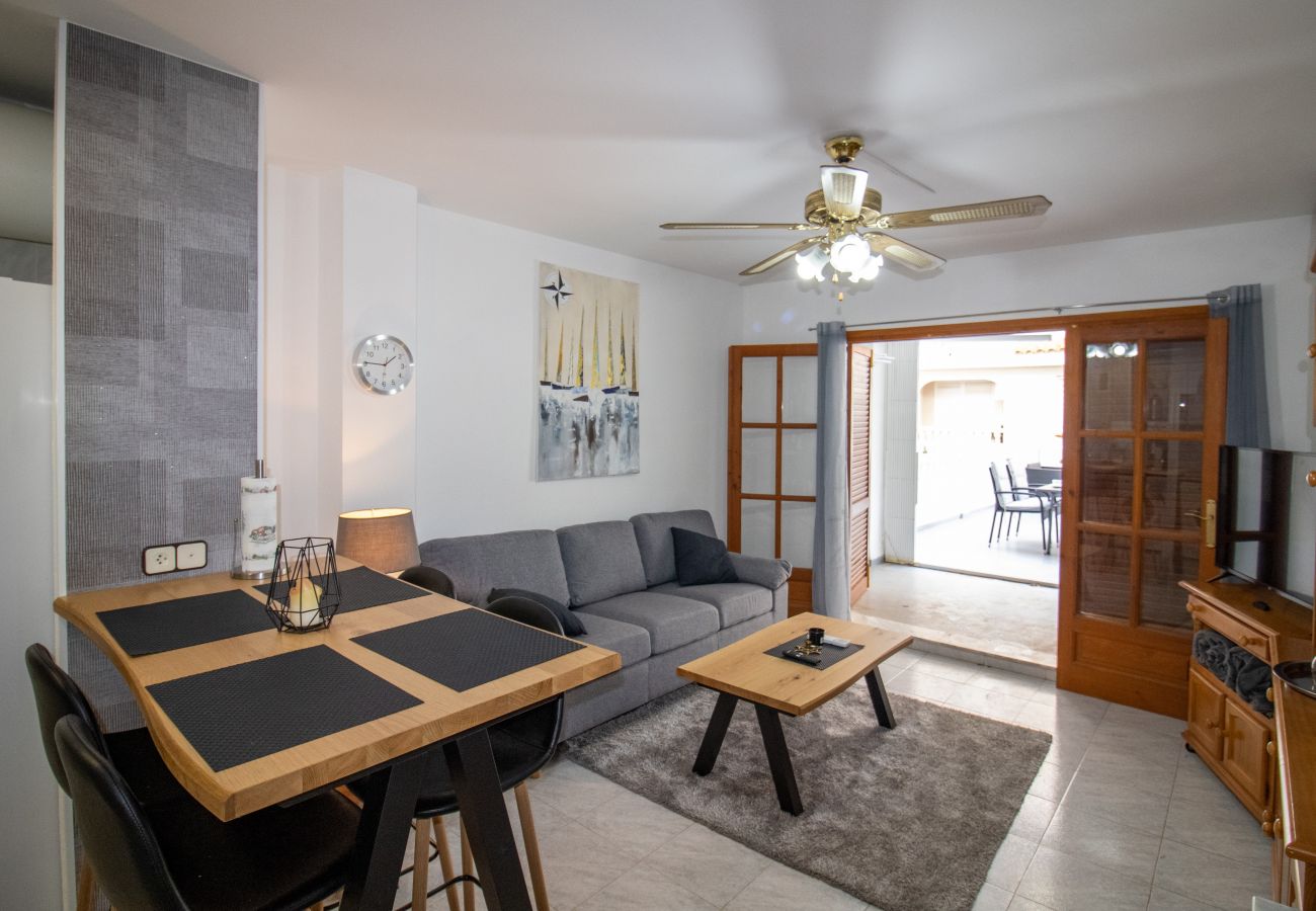 Apartamento en Alcoceber / Alcossebre - PLANTA BAJA en Primera línea Playa Cargador