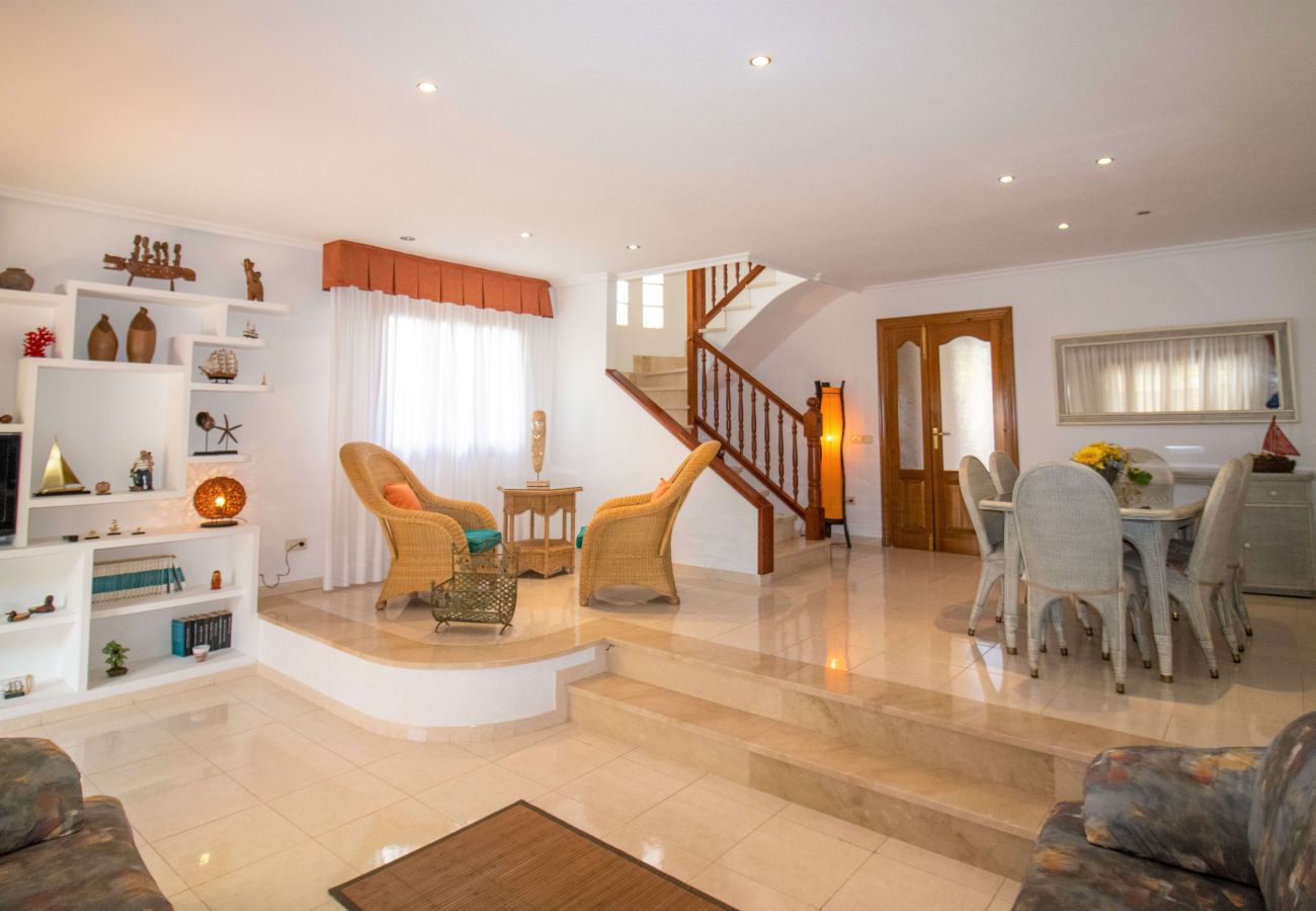 Villa en Alcoceber / Alcossebre - Villa con jardín privado - CALA BLANCA