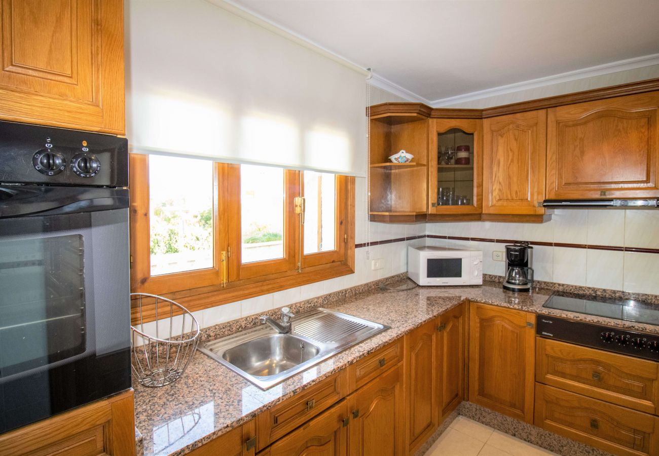 Villa en Alcoceber / Alcossebre - Villa con jardín privado - CALA BLANCA