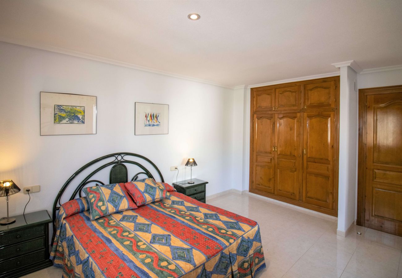 Villa en Alcoceber / Alcossebre - Villa con jardín privado - CALA BLANCA