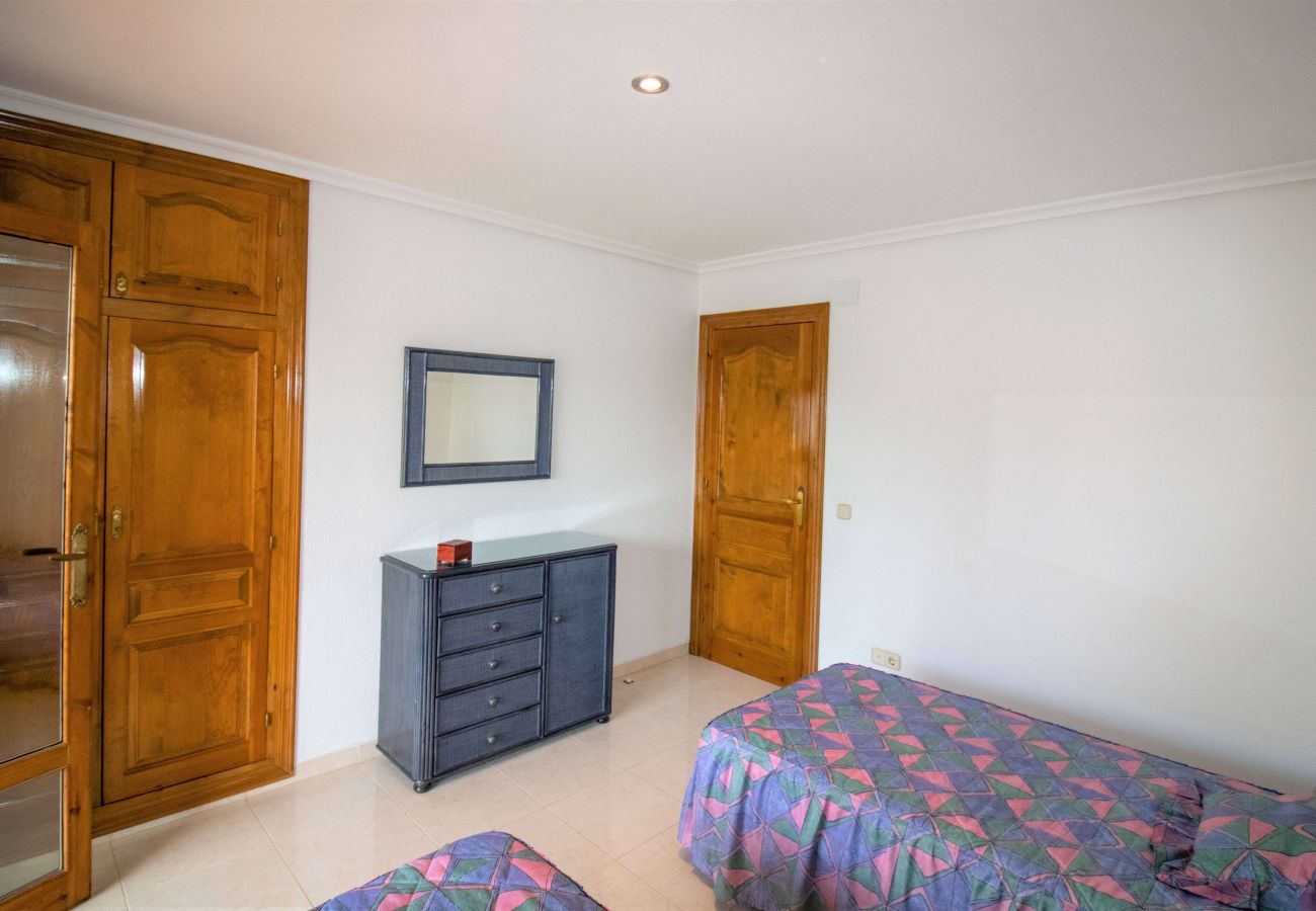 Villa en Alcoceber / Alcossebre - Villa con jardín privado - CALA BLANCA
