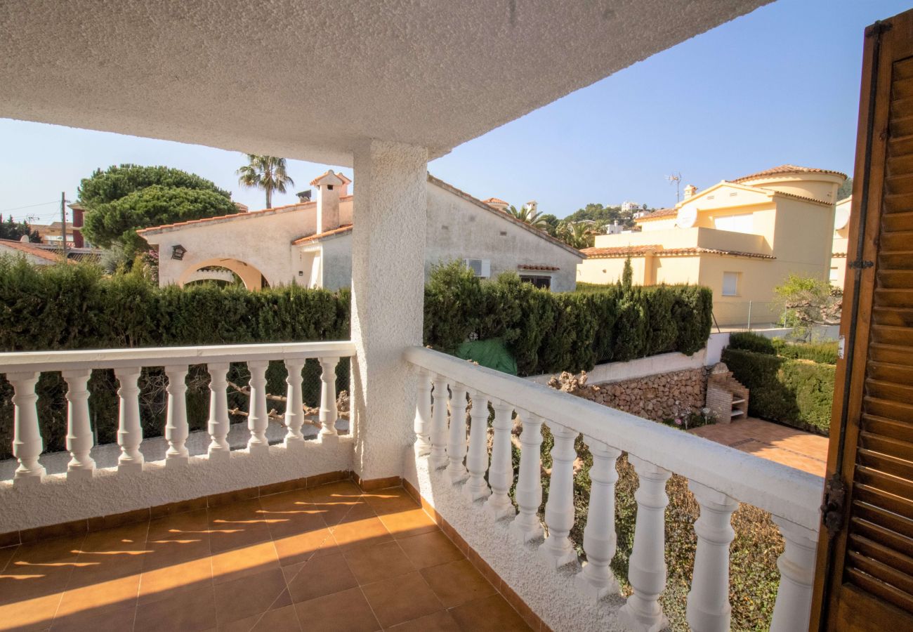 Villa en Alcoceber / Alcossebre - Villa con jardín privado - CALA BLANCA