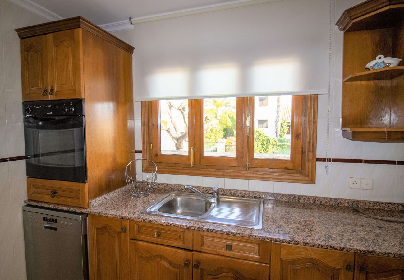 Villa en Alcoceber / Alcossebre - Villa con jardín privado - CALA BLANCA