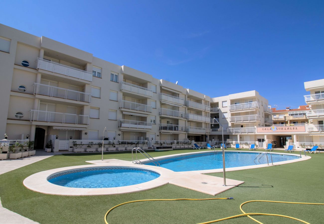 Apartamento en Alcoceber / Alcossebre - CALA GONZALEZ Primera linea Playa Cargador