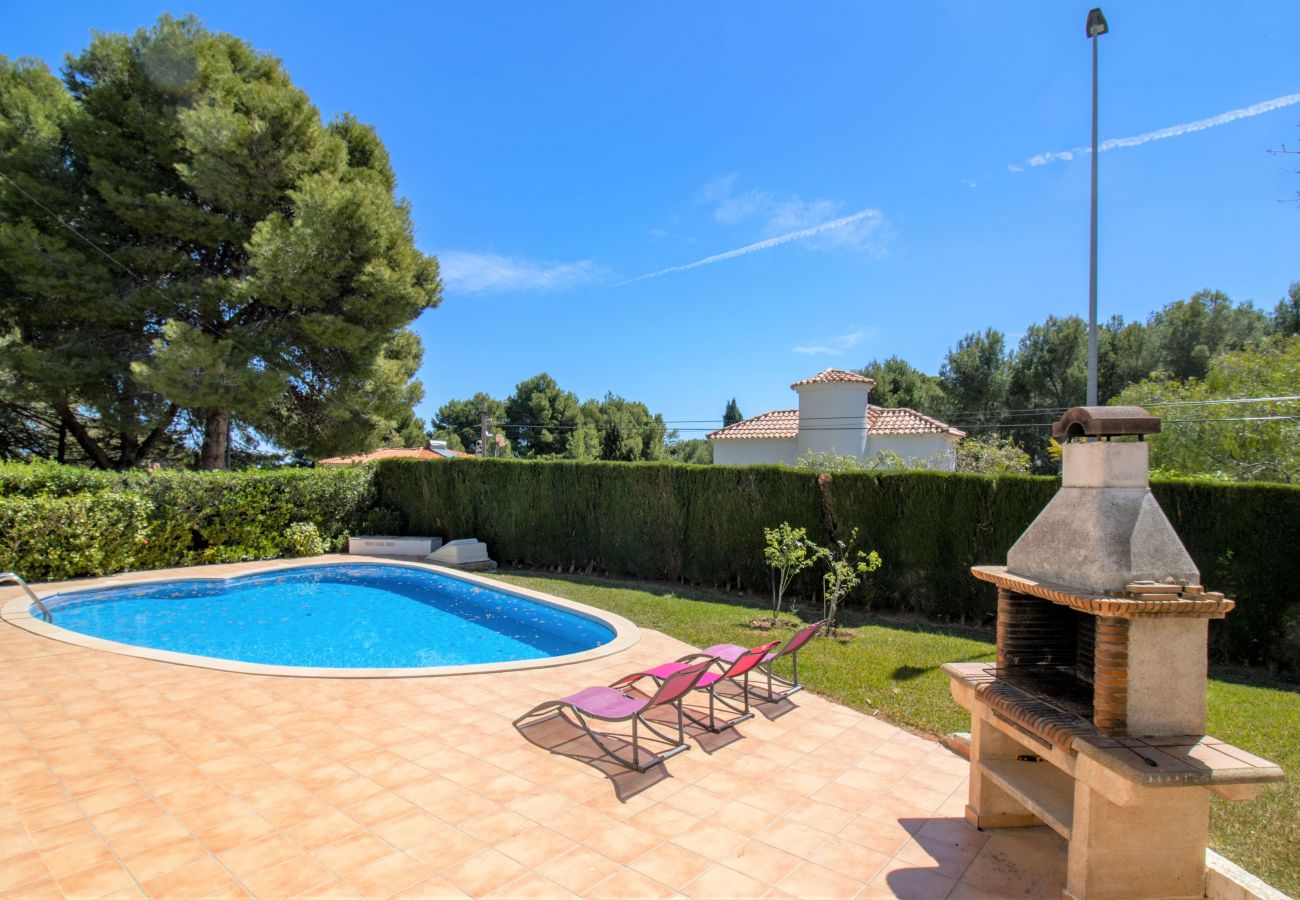 Villa en Alcoceber / Alcossebre - Villa con jardín y piscina privada ALCOSSEBRE
