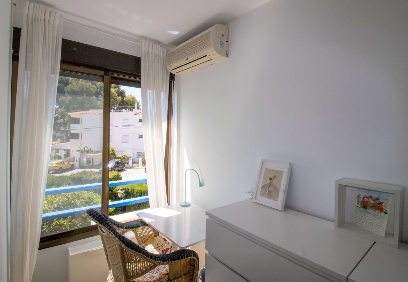 Bungalow en Alcoceber / Alcossebre - Bungalow con terraza y jardín LAS FUENTES