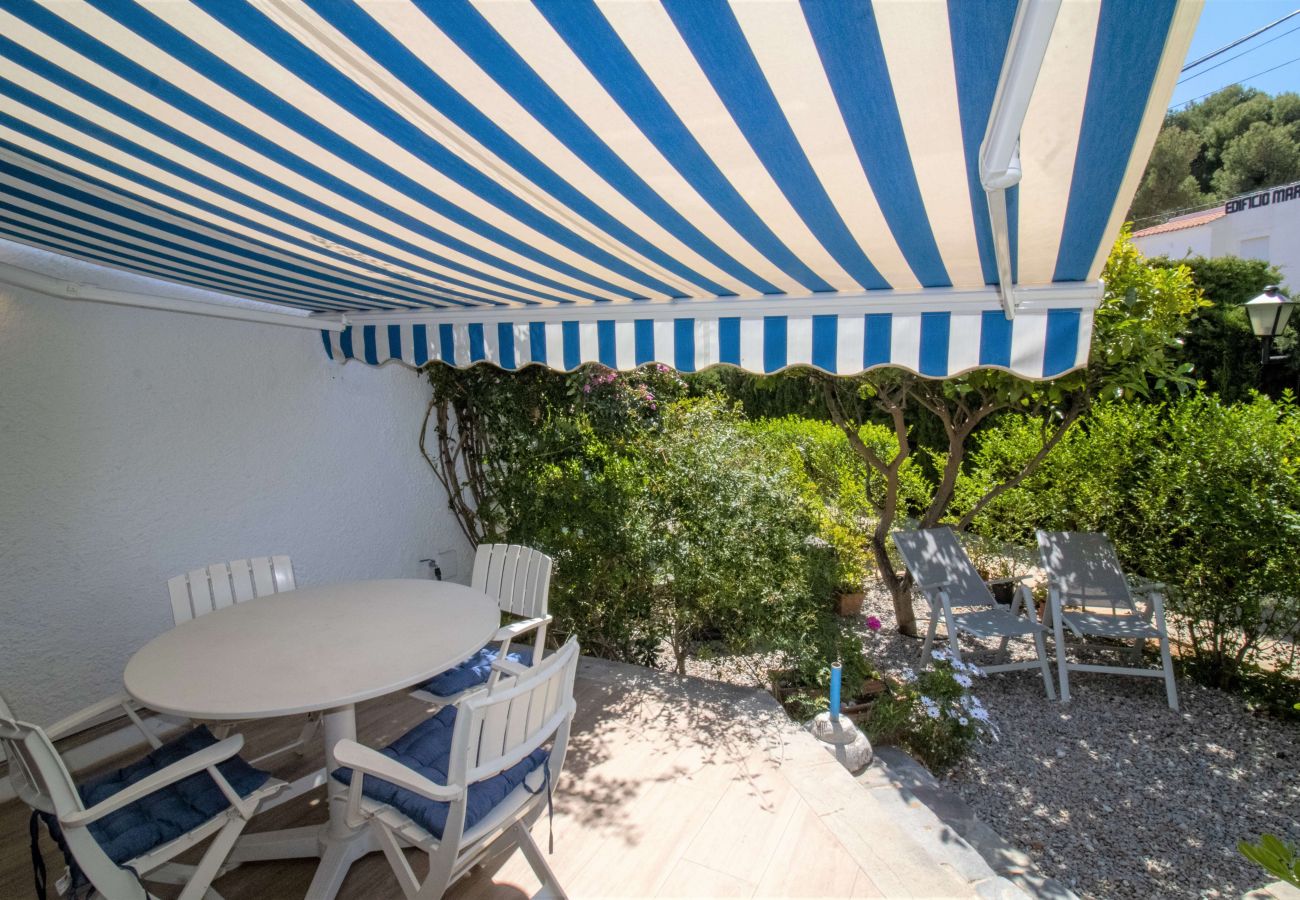 Bungalow en Alcoceber / Alcossebre - Bungalow con terraza y jardín LAS FUENTES
