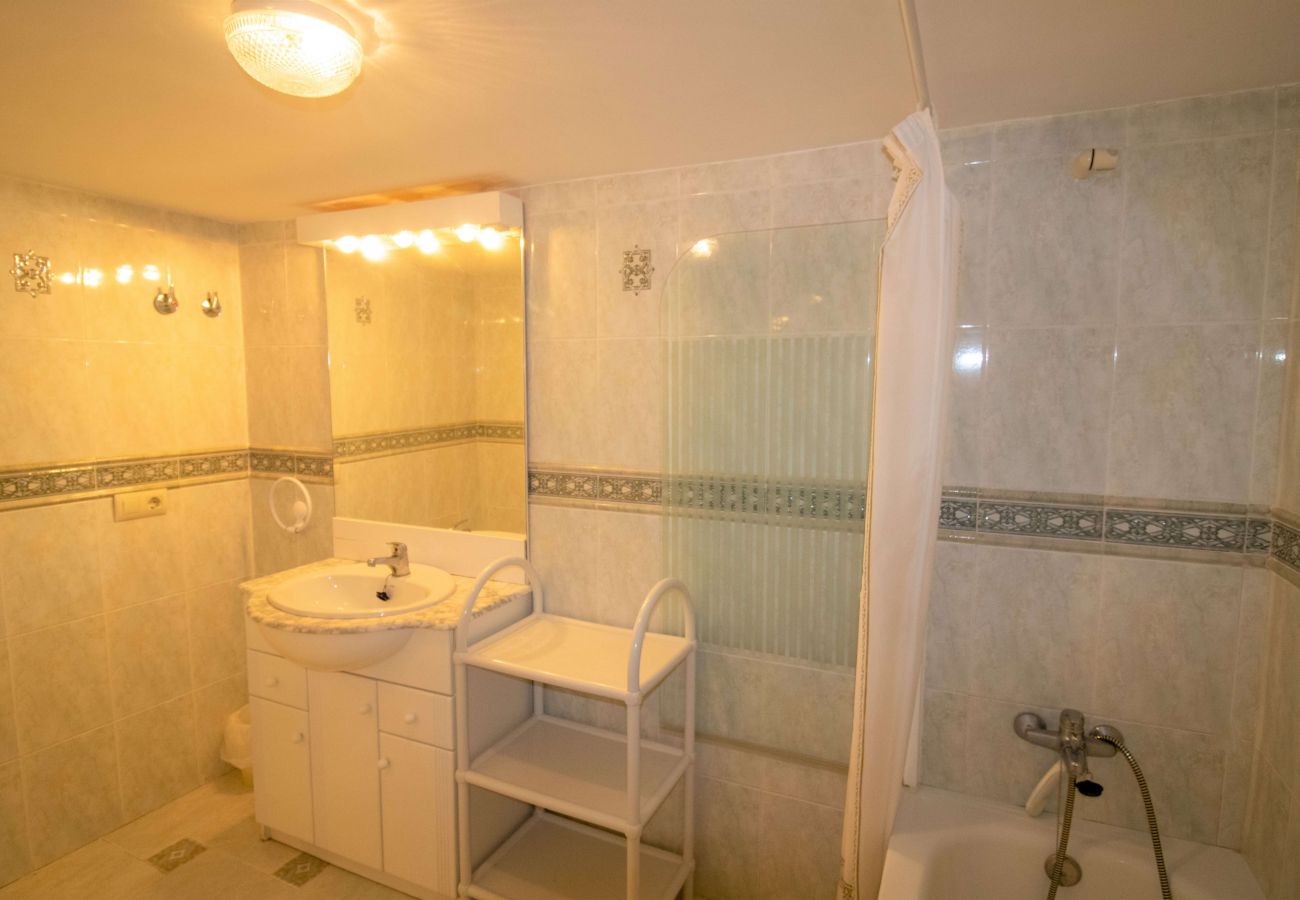 Villa en Alcoceber / Alcossebre - Villa con jardín privado y barbacoa CALA BLANCA