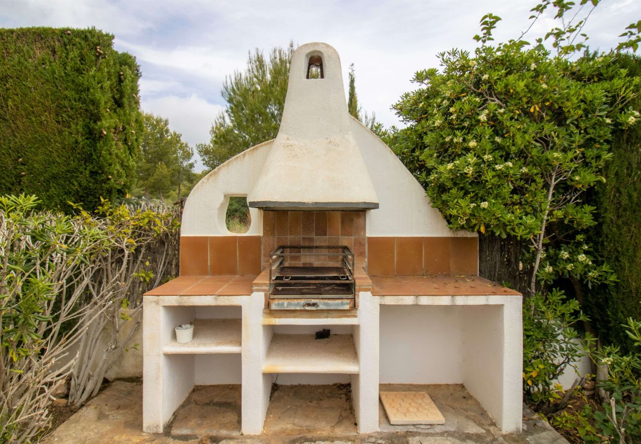 Villa en Alcoceber / Alcossebre - Villa con piscina , jardín y Barbacoa Alcossebre