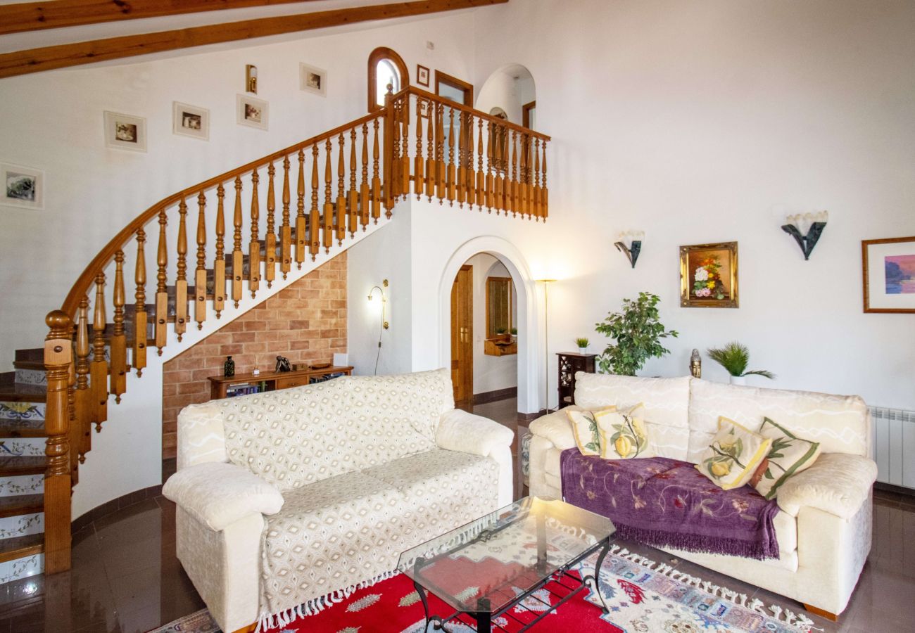 Villa en Alcoceber / Alcossebre - Villa con piscina , jardín y Barbacoa Alcossebre