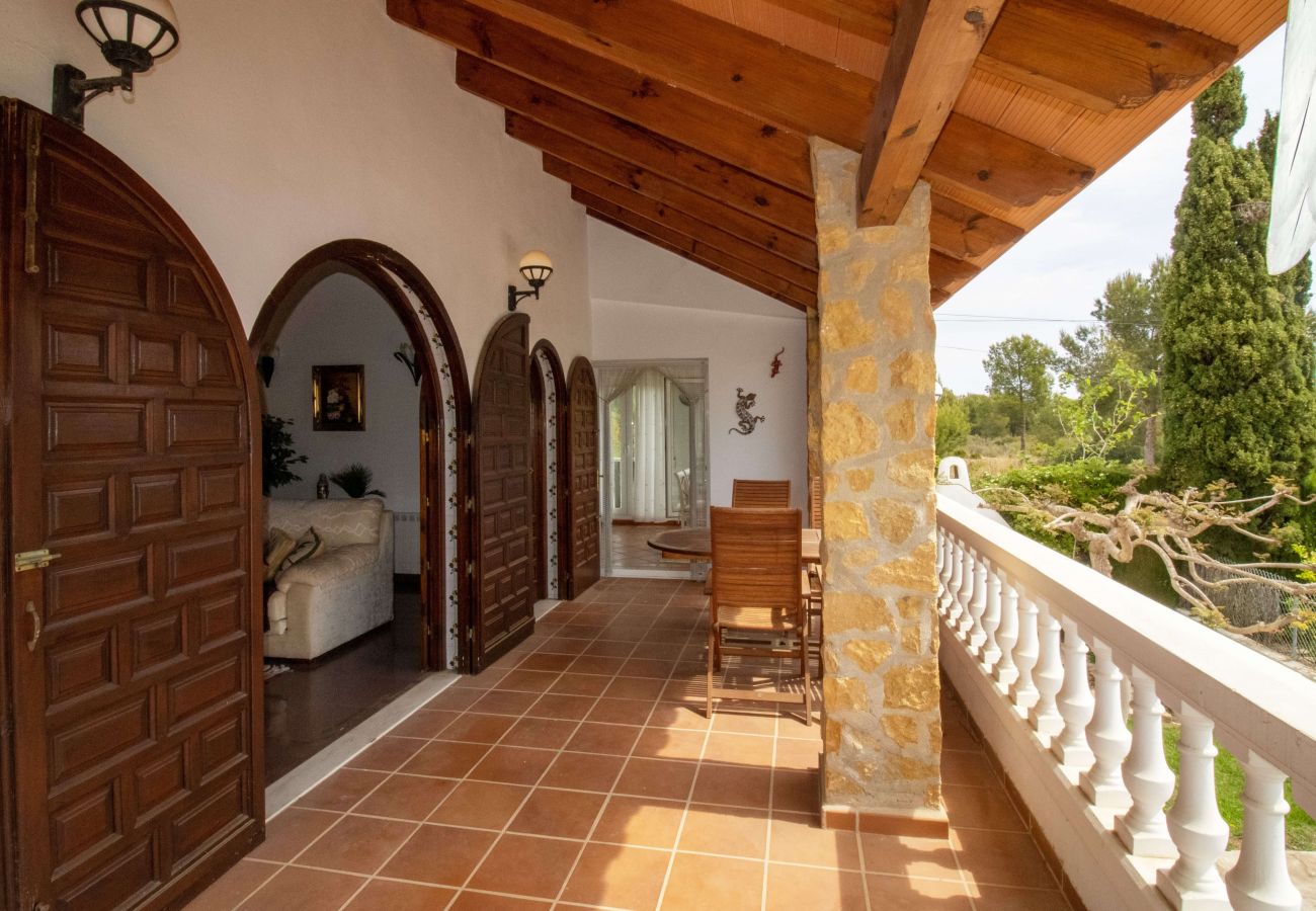 Villa en Alcoceber / Alcossebre - Villa con piscina , jardín y Barbacoa Alcossebre