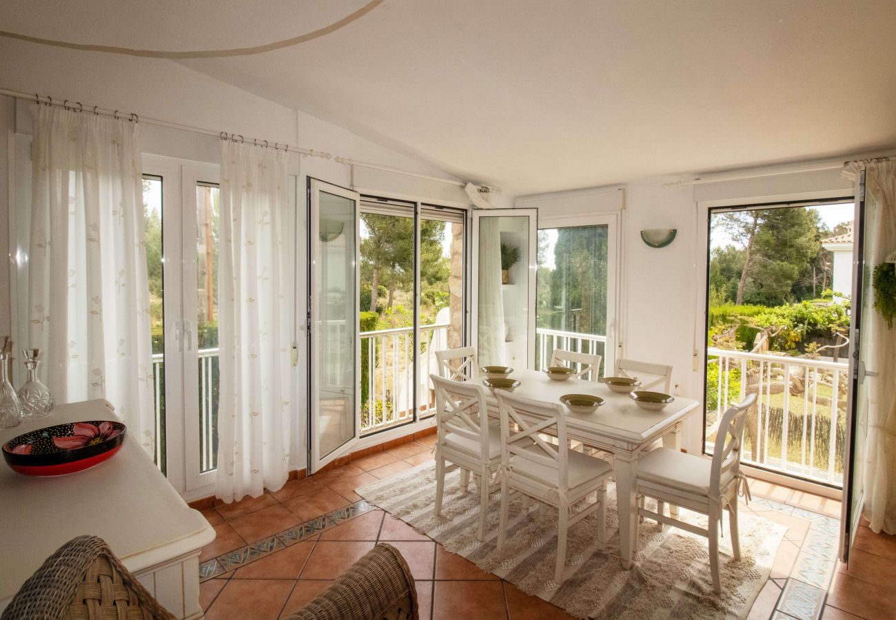 Villa en Alcoceber / Alcossebre - Villa con piscina , jardín y Barbacoa Alcossebre