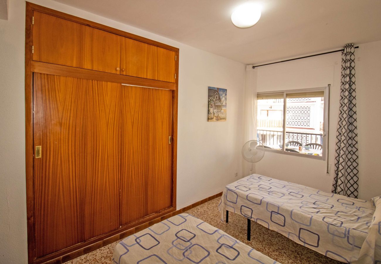 Apartamento en Alcoceber / Alcossebre - Apartamento con WiFi a 50 metros del Cargador