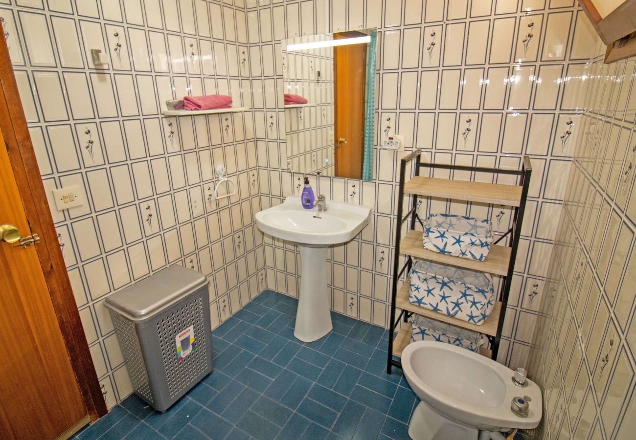 Apartamento en Alcoceber / Alcossebre - Apartamento con WiFi a 50 metros del Cargador