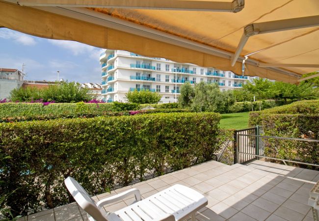 Apartamento en Alcoceber / Alcossebre - Planta baja en primera línea - Roquer Marti Apartamento en Alcoceber / Alcossebre - Planta baja en primera línea - Roquer Marti