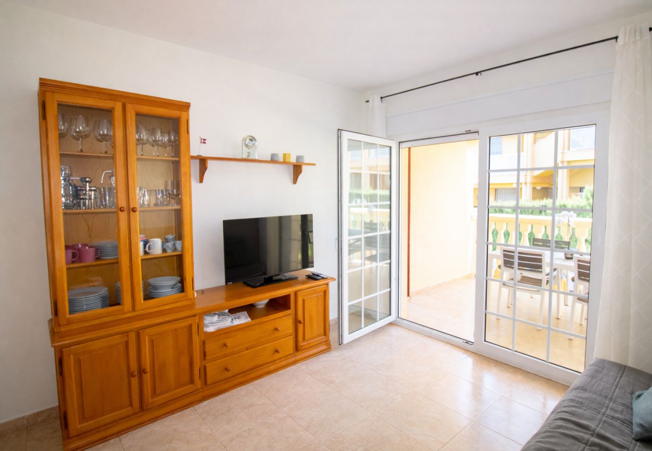 Apartamento en Alcoceber / Alcossebre - Bajo con terraza junto a la piscina - Madeira