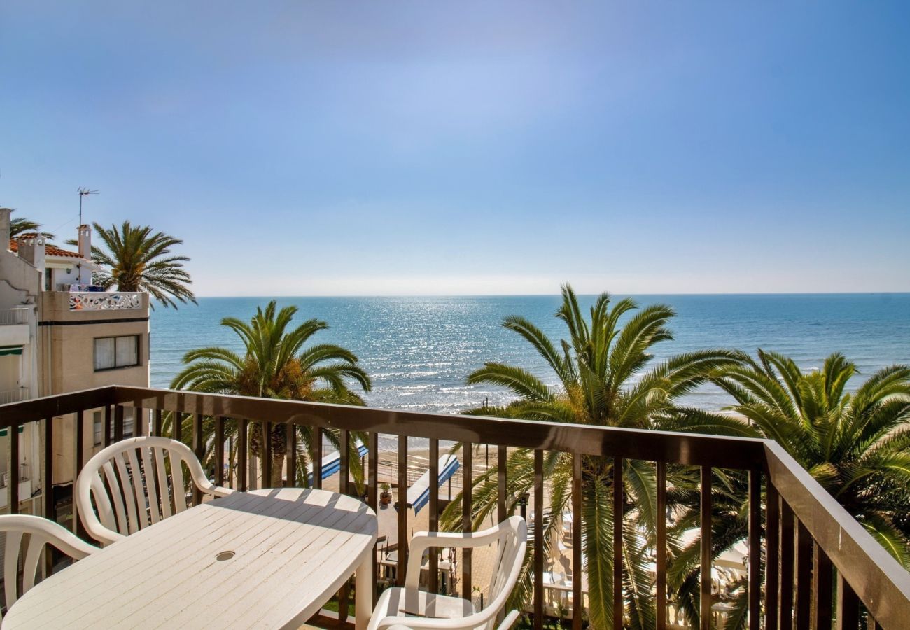 Apartamento en Alcoceber / Alcossebre - Primera línea frontal Playa Cargador