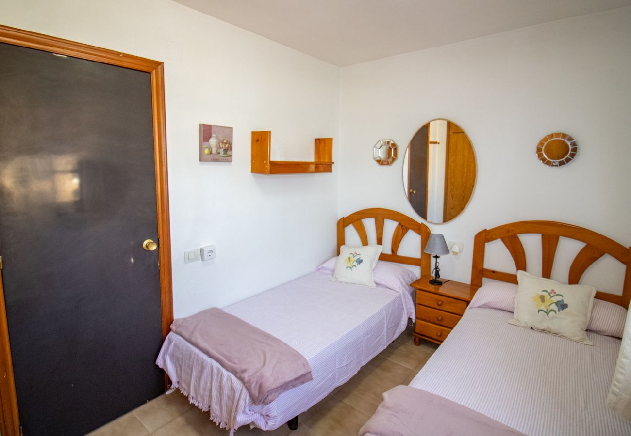 Casa adosada en Alcoceber / Alcossebre - Casa Independiente a 100 metros de Playa Cargador