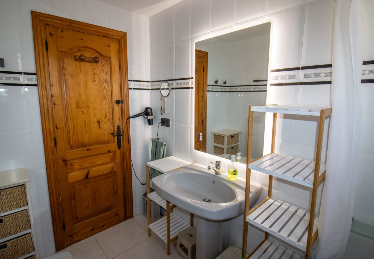 Villa en Alcoceber / Alcossebre - Villa de 3 dormitorios con jardín y barbacoa 