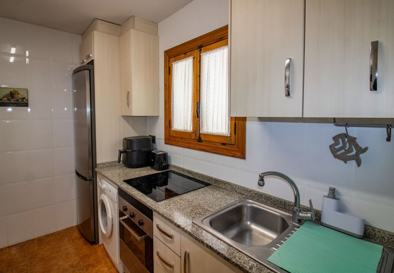 Villa en Alcoceber / Alcossebre - Villa de 3 dormitorios con jardín y barbacoa 