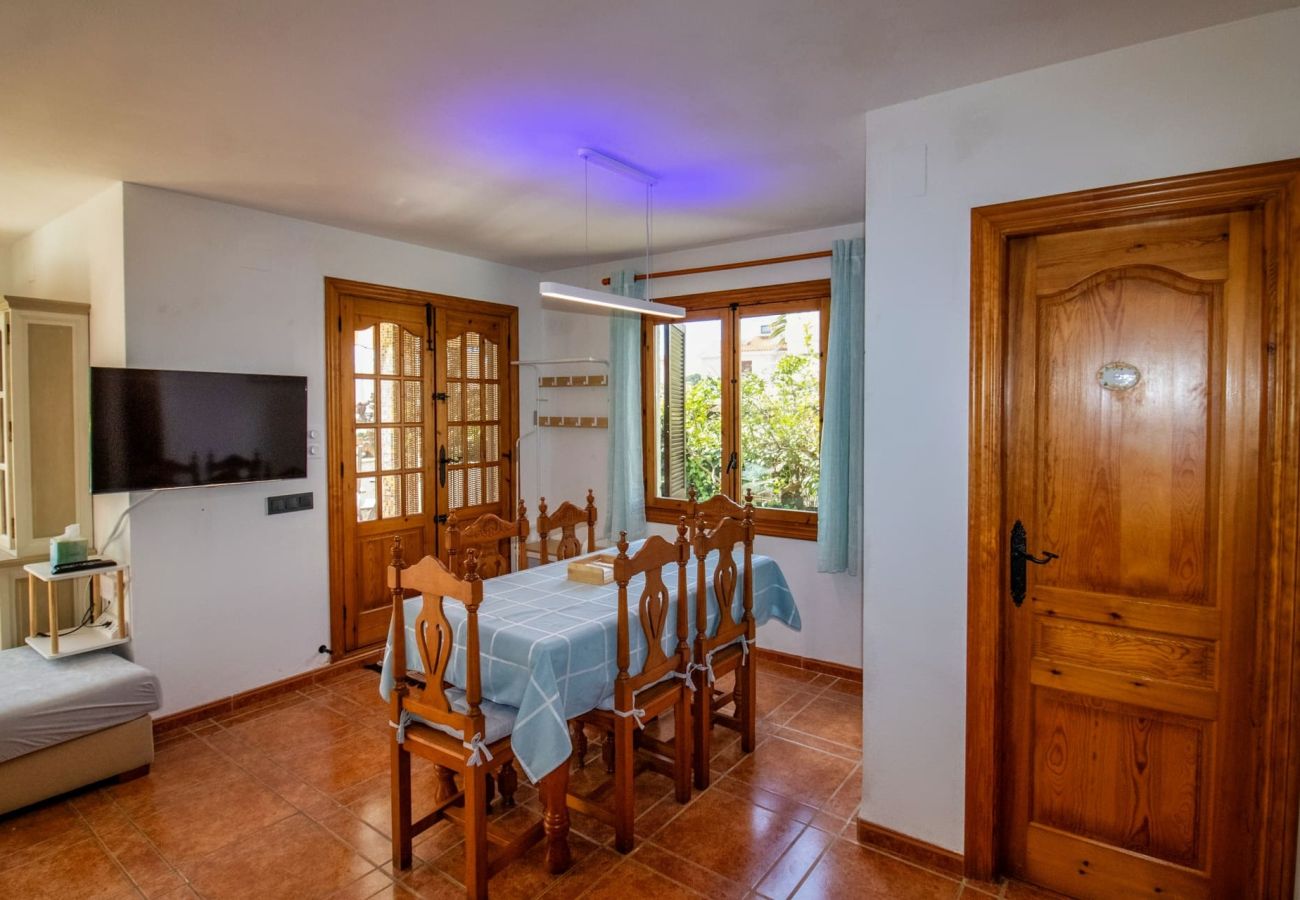 Villa en Alcoceber / Alcossebre - Villa de 3 dormitorios con jardín y barbacoa 