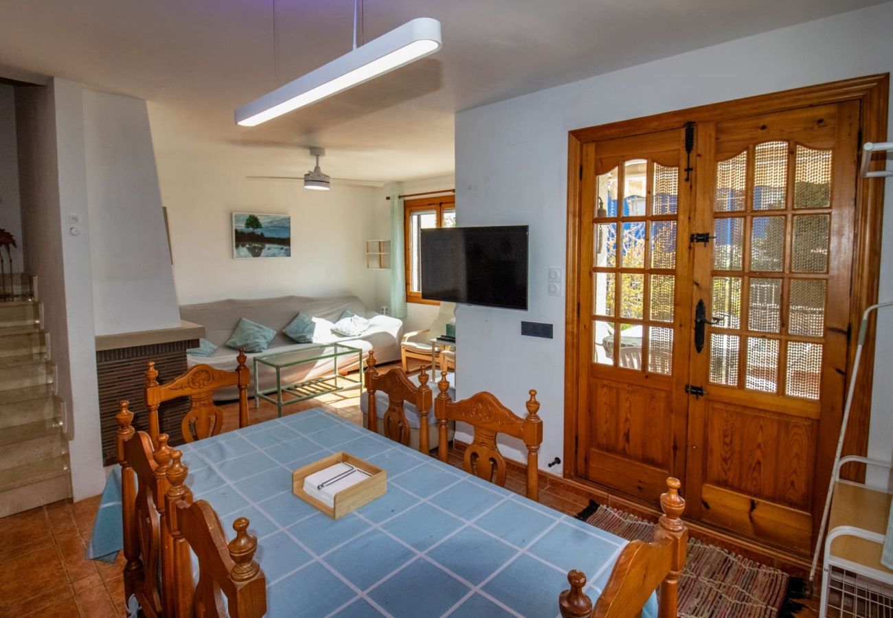 Villa en Alcoceber / Alcossebre - Villa de 3 dormitorios con jardín y barbacoa 