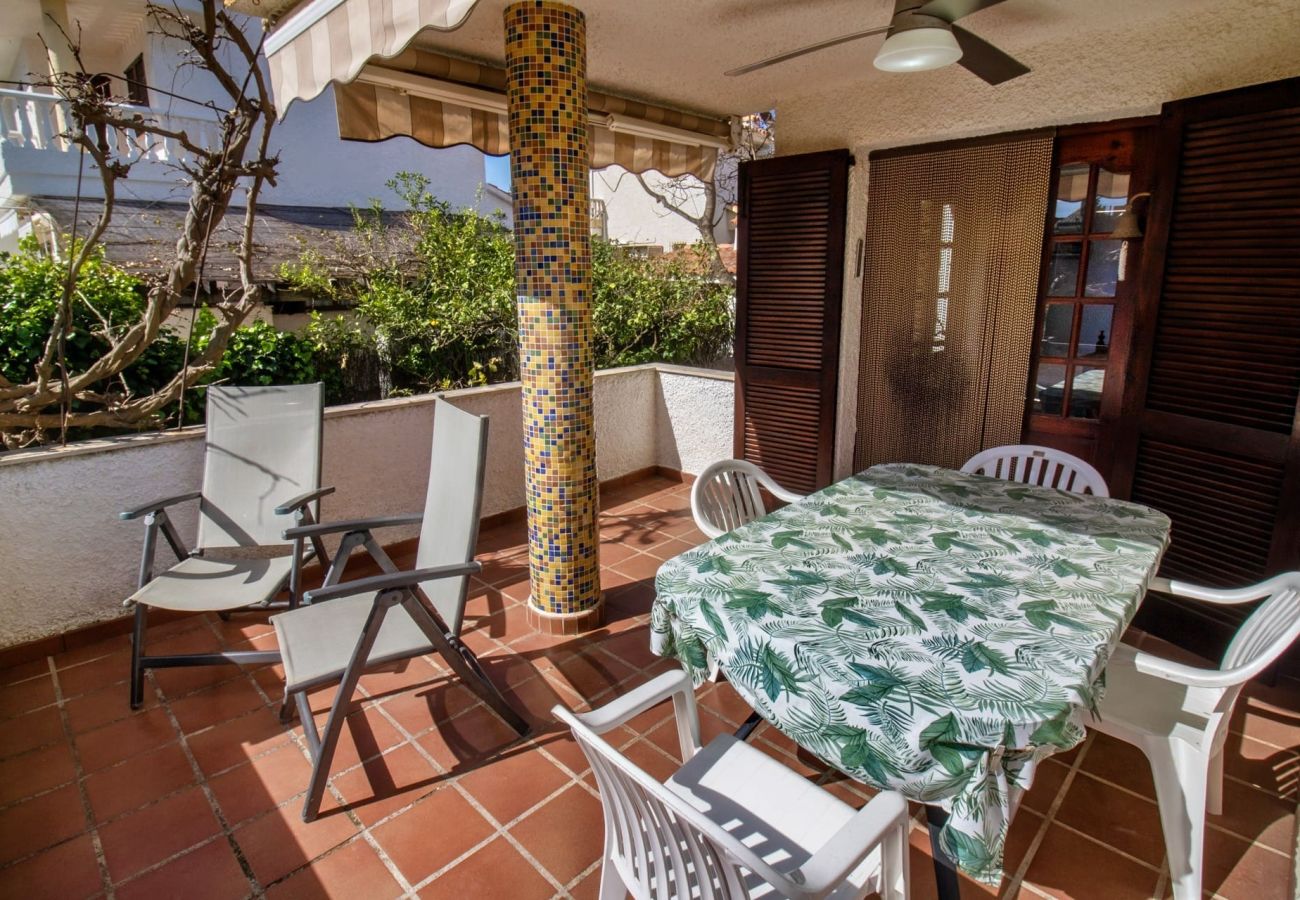 Villa en Alcoceber / Alcossebre - Villa de 3 dormitorios con jardín y barbacoa 