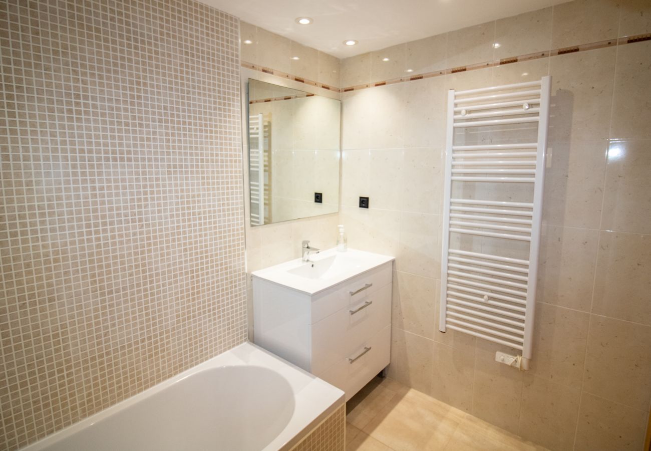 Apartamento en Alcoceber / Alcossebre - Luxury Bajo frente a la piscina