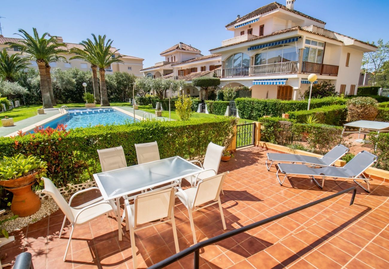 Apartamento en Alcoceber / Alcossebre - Luxury Bajo frente a la piscina
