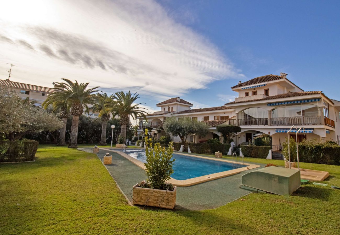 Apartamento en Alcoceber / Alcossebre - Luxury Bajo frente a la piscina
