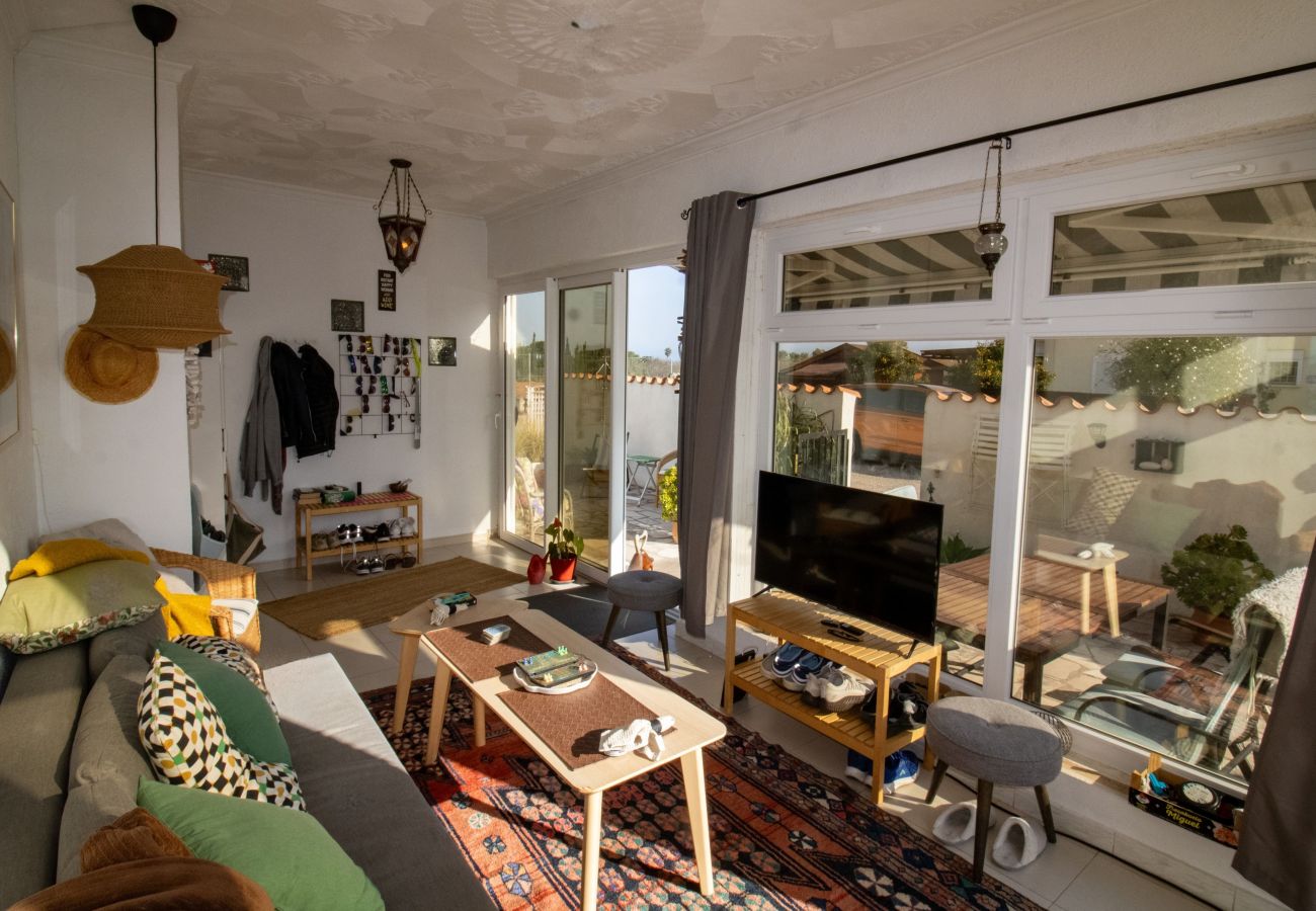 Villa en Alcoceber / Alcossebre - Casa Mediterránea con Chill Out y Barbacoa