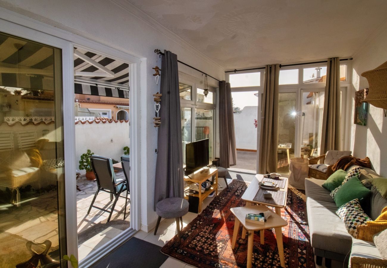 Villa en Alcoceber / Alcossebre - Casa Mediterránea con Chill Out y Barbacoa