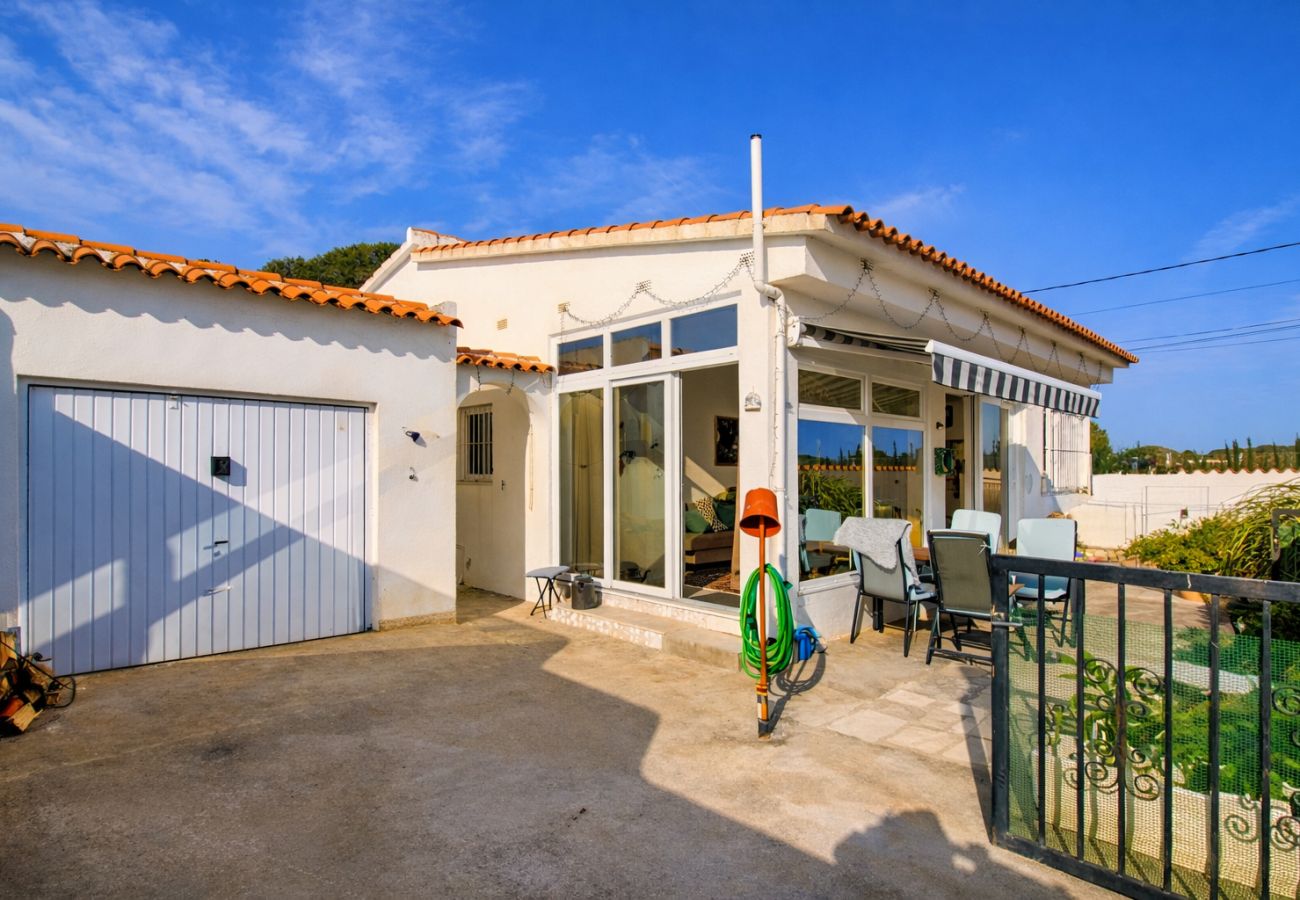 Villa en Alcoceber / Alcossebre - Villa privada con Chill Out y Barbacoa