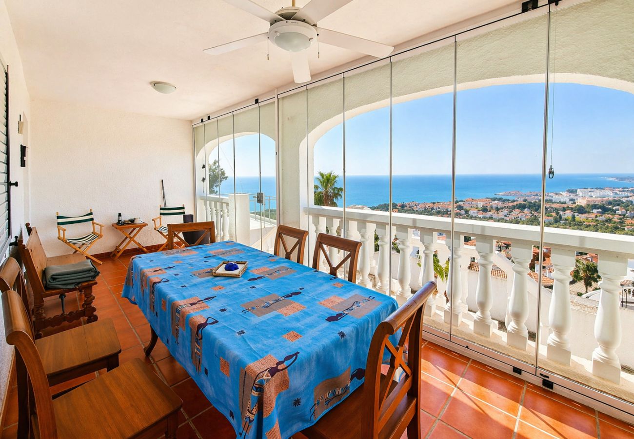 Villa en Alcoceber / Alcossebre - Luxury Villa con piscina y vistas privilegiadas