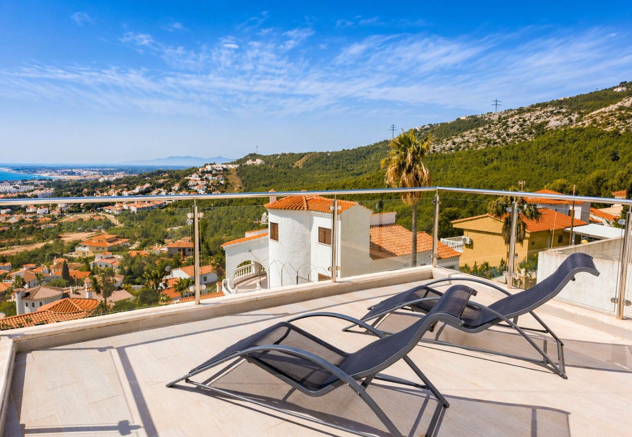 Villa en Alcoceber / Alcossebre - Luxury Villa con piscina y vistas privilegiadas