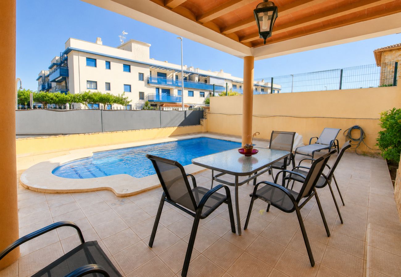 Villa en Alcoceber / Alcossebre - Villa con piscina en la playa Cargador