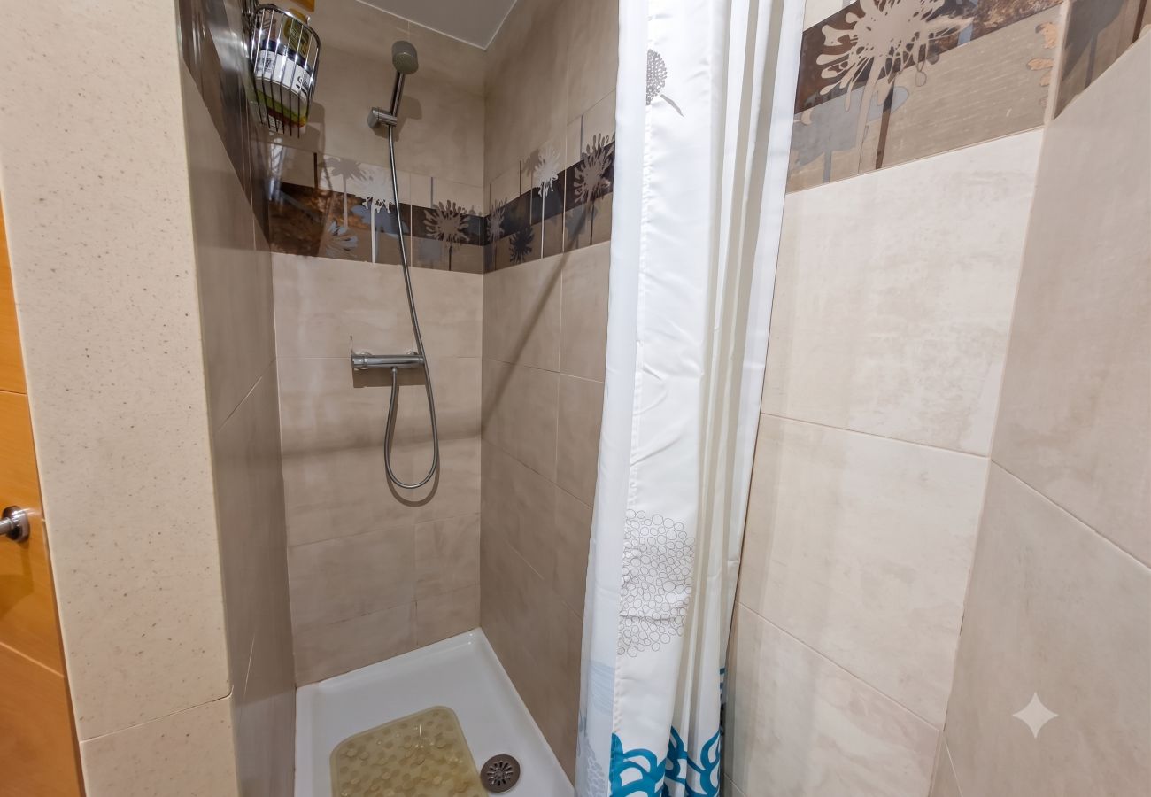 Apartamento en Alcoceber / Alcossebre - Eurhostal · Apartamento para 4 en 1ª línea playa