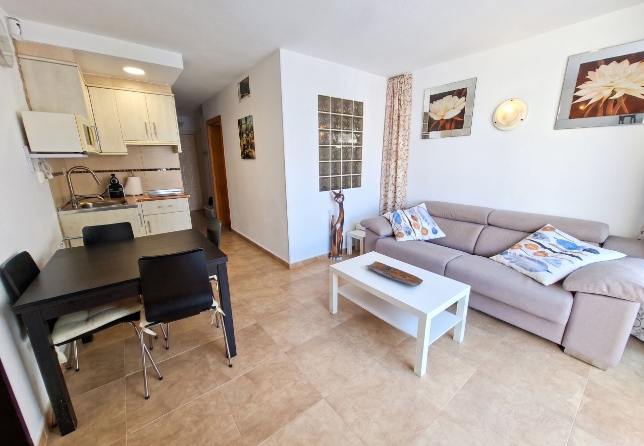 Apartamento en Alcoceber / Alcossebre - Eurhostal · Apartamento para 4 en 1ª línea playa