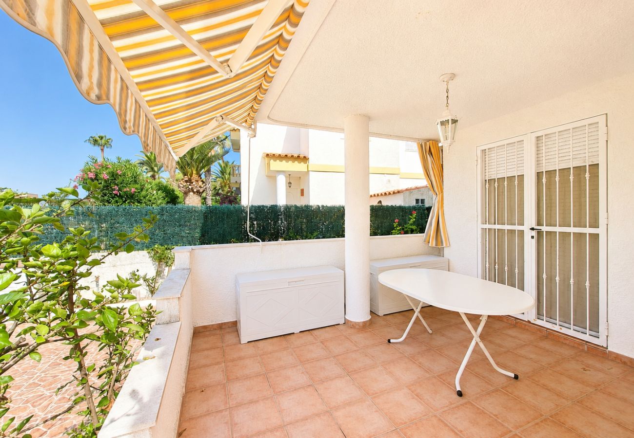Casa en Alcoceber / Alcossebre - Villa Tres Playas | Gran patio privado · Piscina ·