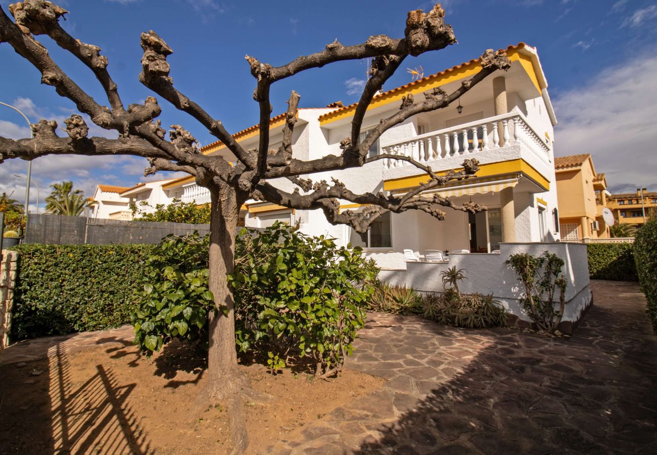 Stadthaus in Alcoceber - CASA ADOSADA - Tres Playas 36 Alcossebre