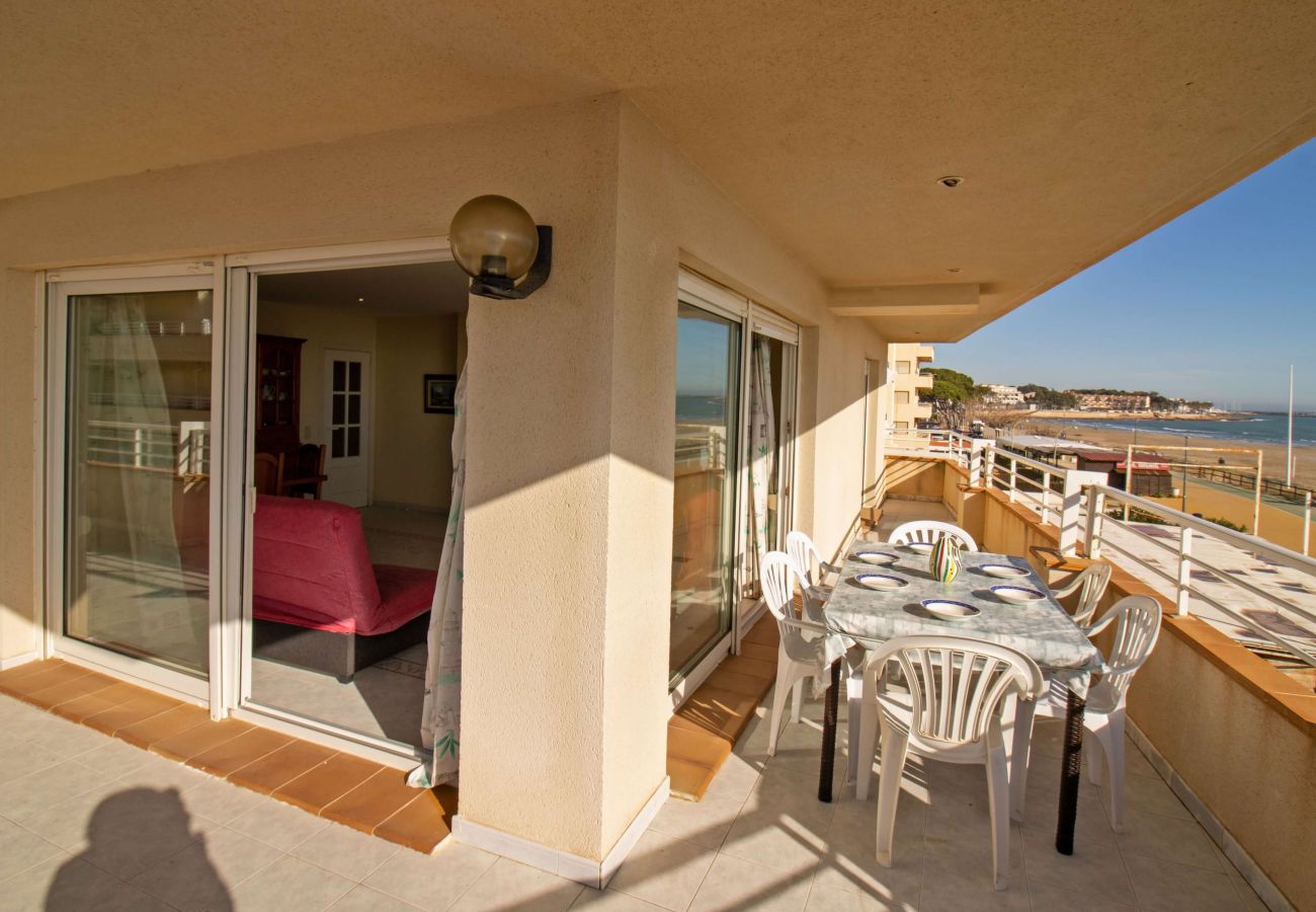 Ferienwohnung in Alcoceber - Apartamento frontal al mar CALA MONTERO ALCOSSEBRE