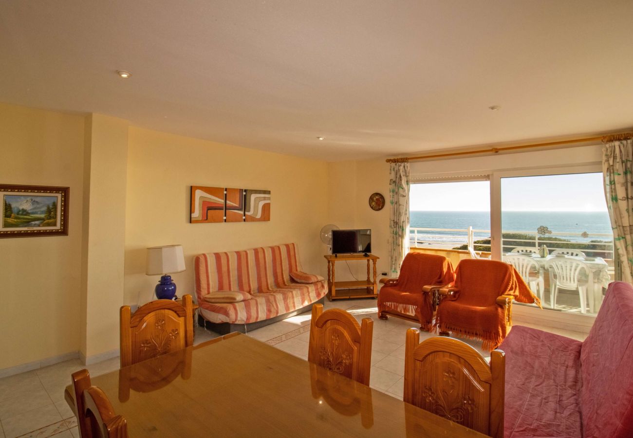 Ferienwohnung in Alcoceber - Apartamento frontal al mar CALA MONTERO ALCOSSEBRE