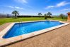 Villa in Alcoceber / Alcossebre - Villa con Piscina Privada y 2.000m² de Jardín