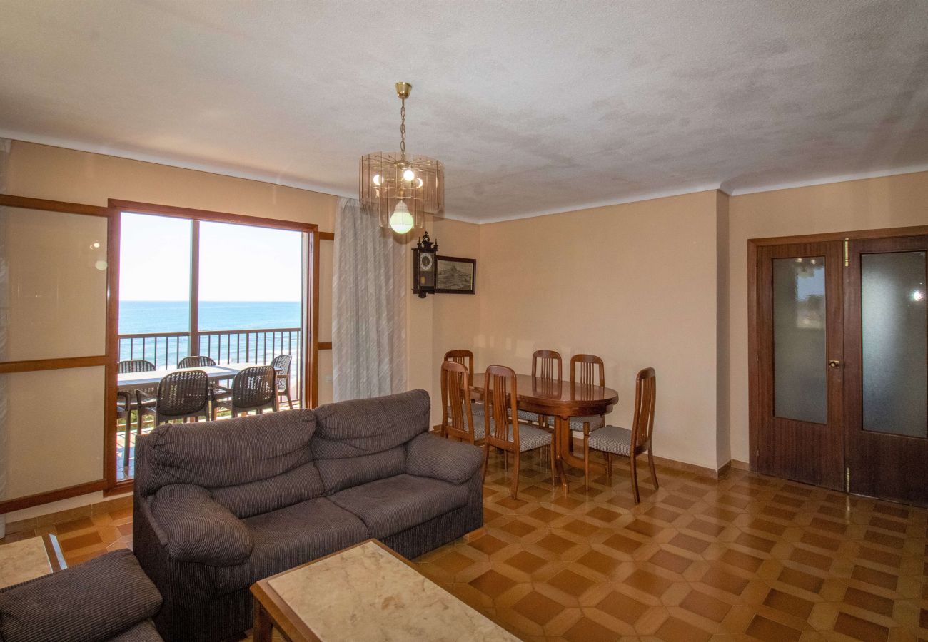 Ferienwohnung in Alcoceber - APARTAMENTO EN PRIMERA LÍNEA Playa Cargador